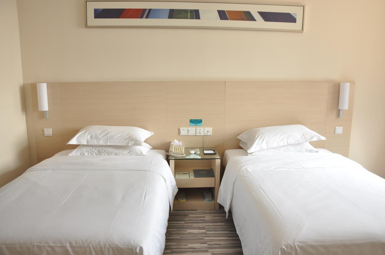 City Comfort Inn Wuhan Caidian Square Eksteriør billede