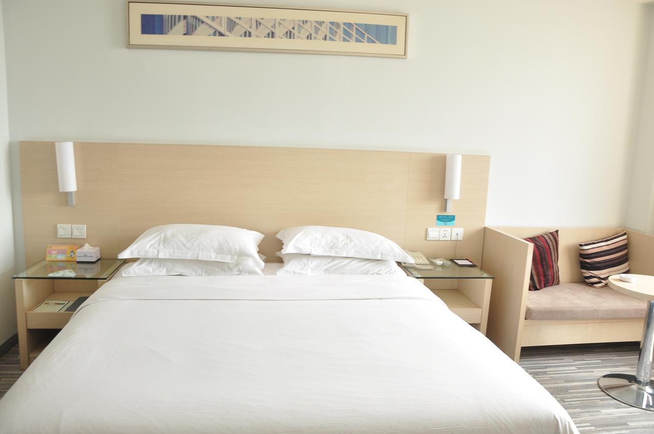 City Comfort Inn Wuhan Caidian Square Eksteriør billede