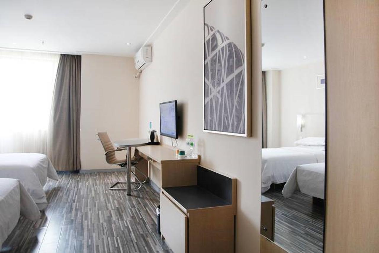 City Comfort Inn Wuhan Caidian Square Eksteriør billede